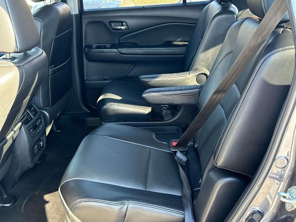 used 2019 Honda Pilot car, priced at $25,991