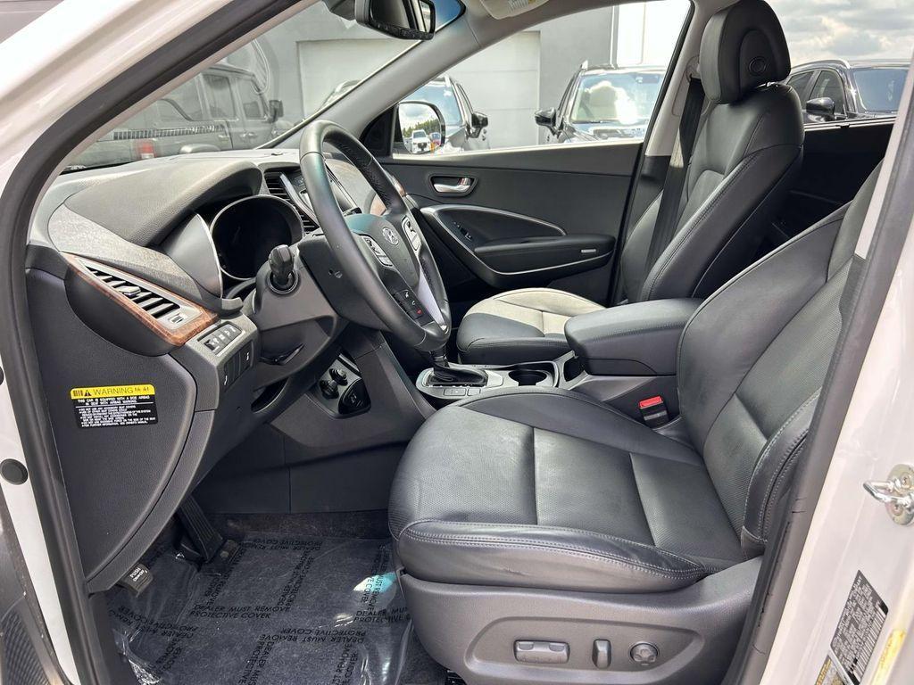 used 2019 Hyundai Santa Fe XL car, priced at $18,991