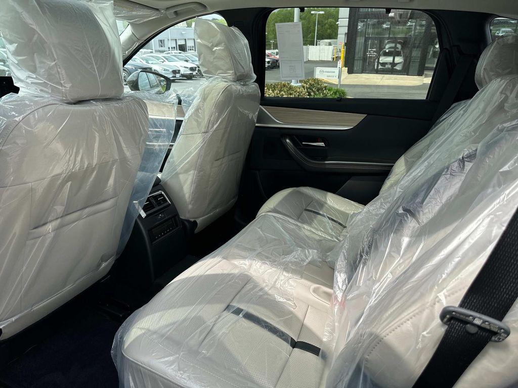 new 2025 Mazda CX-70 PHEV car, priced at $55,191