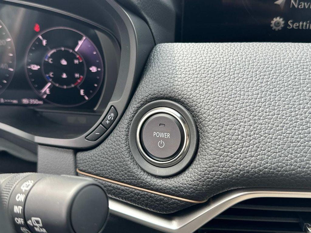 new 2025 Mazda CX-70 PHEV car, priced at $55,191
