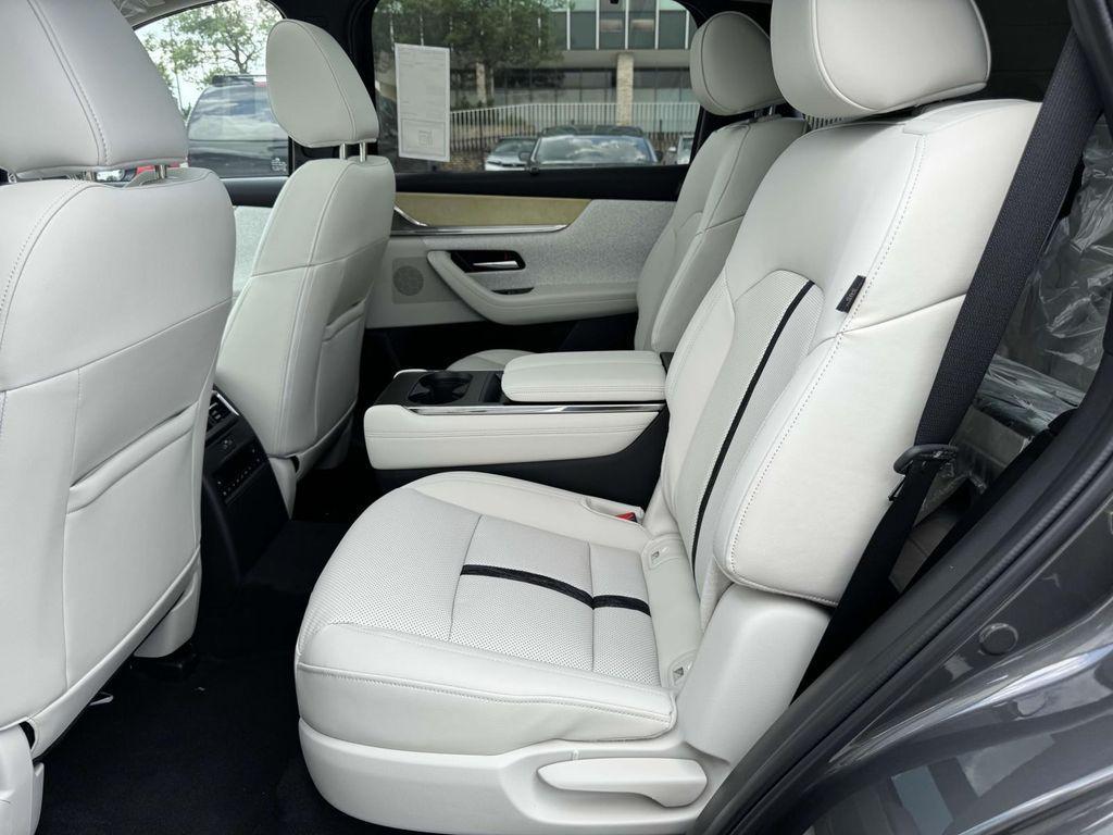 new 2025 Mazda CX-90 car, priced at $54,393