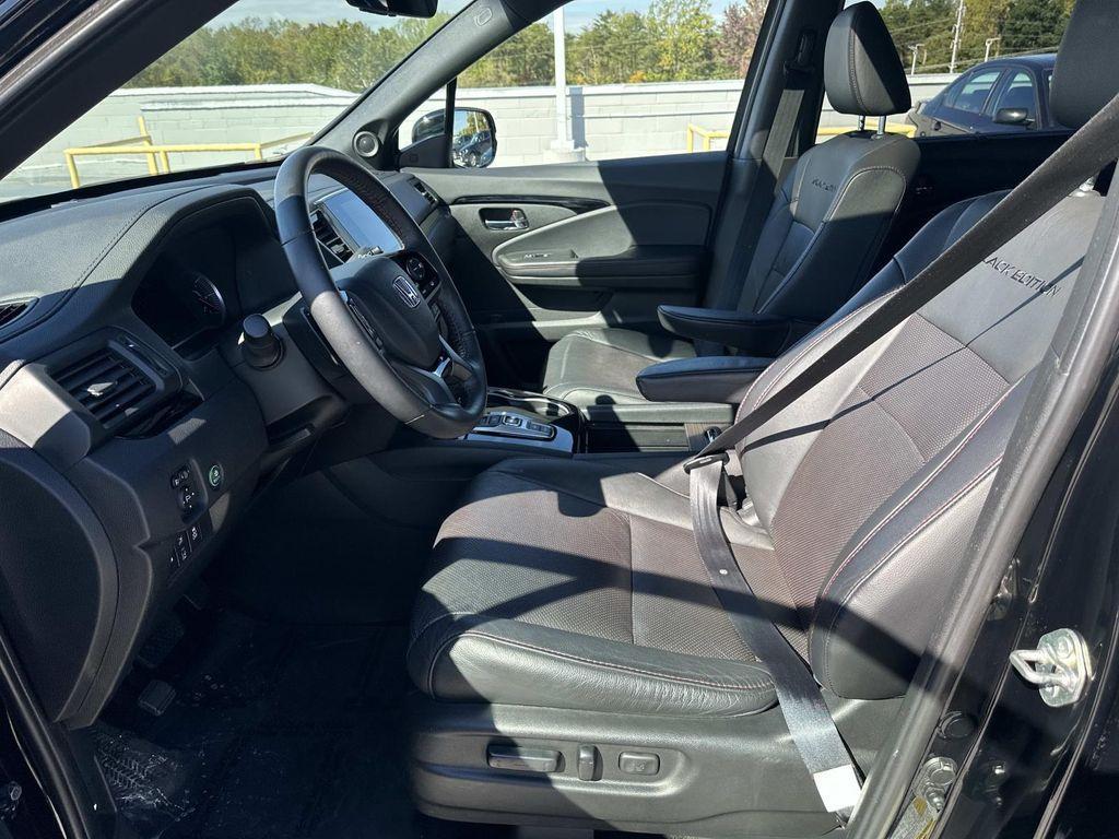used 2020 Honda Pilot car, priced at $26,396