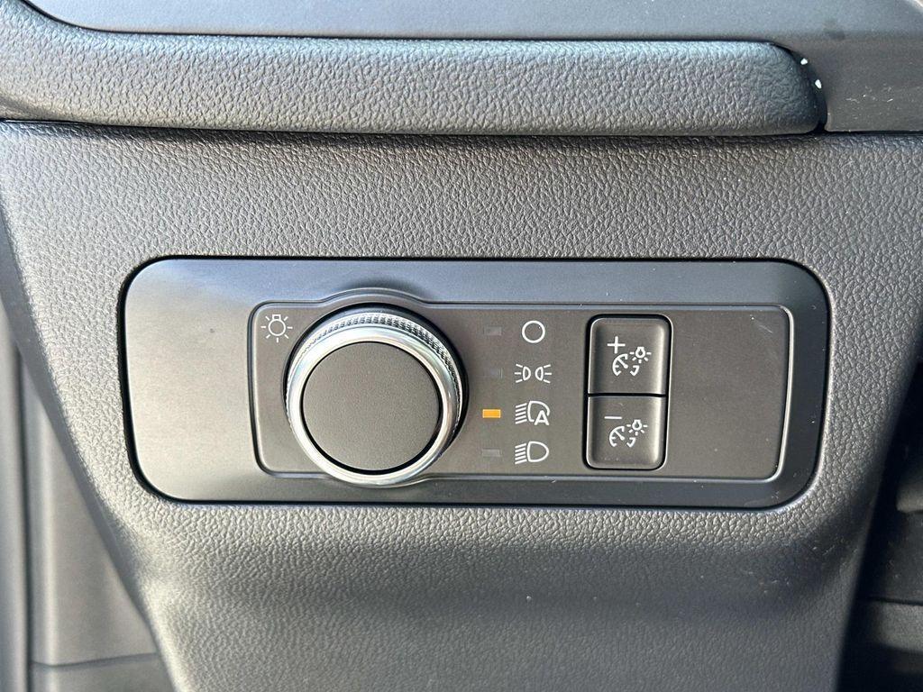 used 2022 Ford Escape car, priced at $19,652