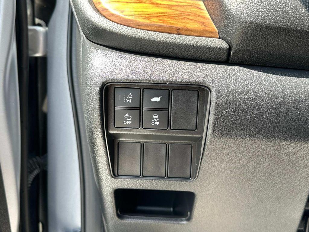 used 2022 Honda CR-V car, priced at $25,991