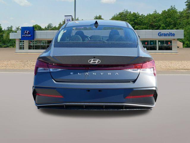 new 2025 Hyundai Elantra car, priced at $26,585