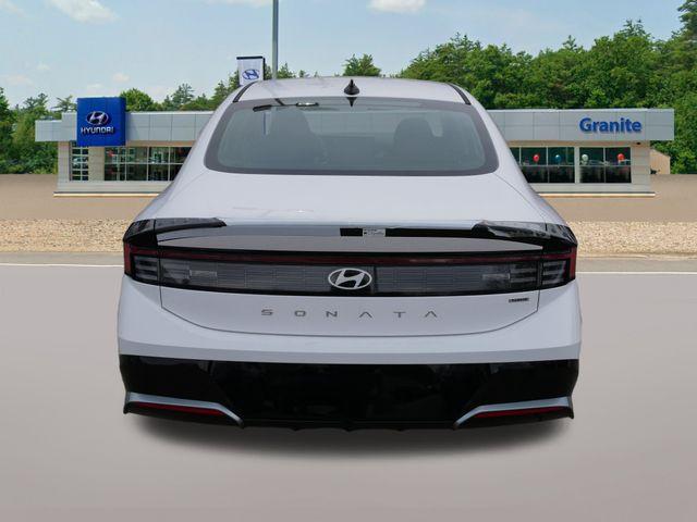 new 2025 Hyundai Sonata Hybrid car, priced at $32,029