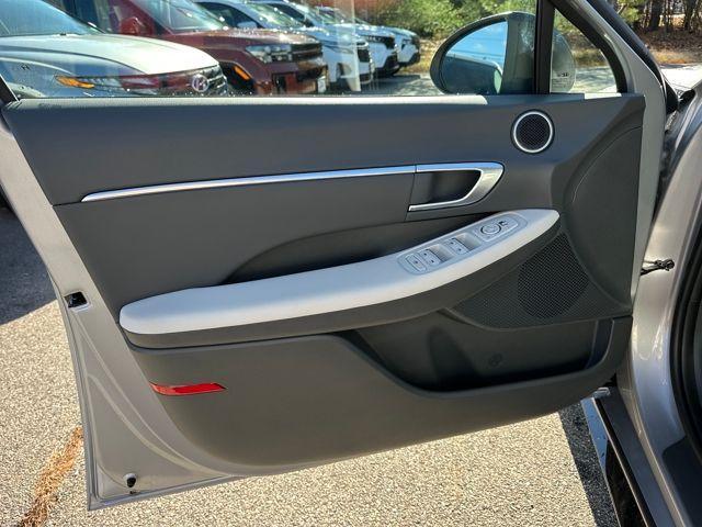 used 2023 Hyundai Sonata car, priced at $23,290