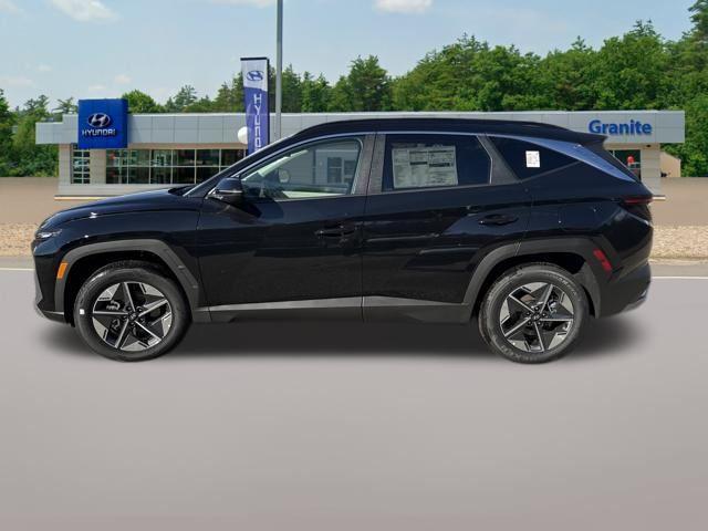 new 2025 Hyundai TUCSON Hybrid car, priced at $33,451