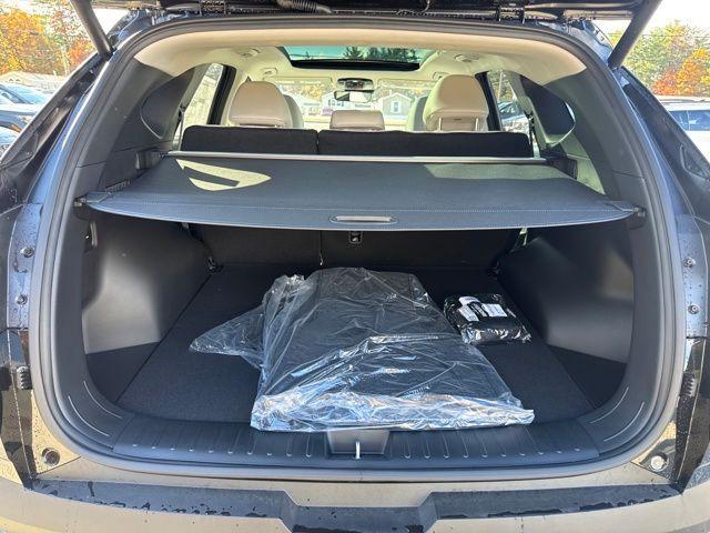 new 2025 Hyundai TUCSON Hybrid car, priced at $33,451