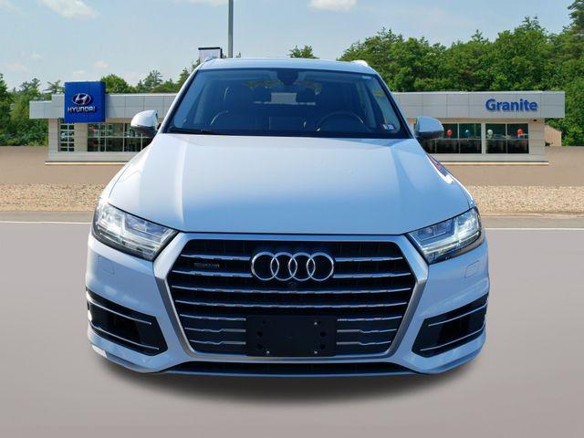 used 2019 Audi Q7 car, priced at $19,690