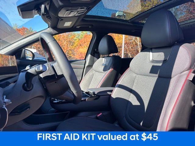 new 2025 Hyundai TUCSON Hybrid car, priced at $36,252