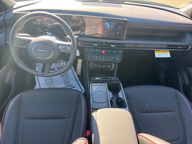 new 2025 Hyundai TUCSON Hybrid car, priced at $36,252