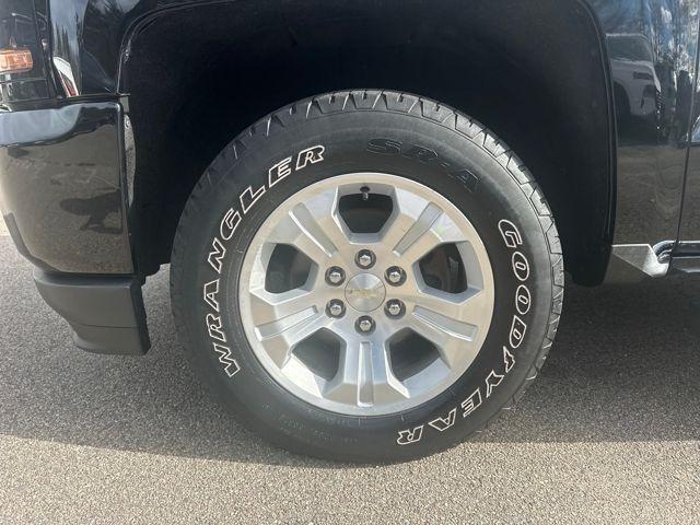 used 2017 Chevrolet Silverado 1500 car, priced at $25,890