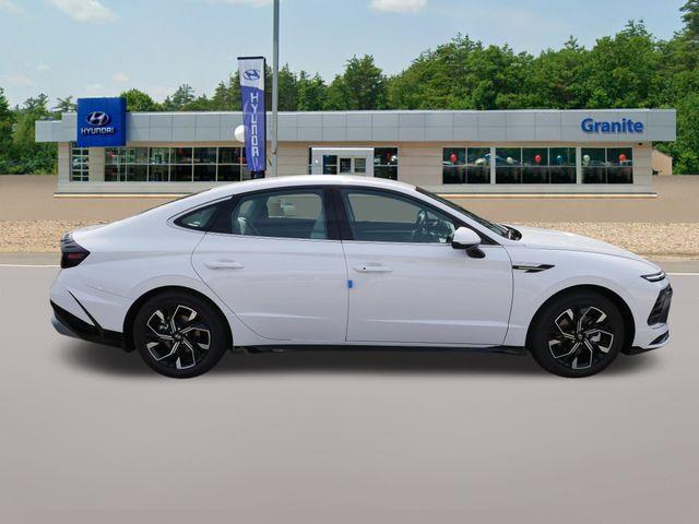 new 2025 Hyundai Sonata car, priced at $29,482