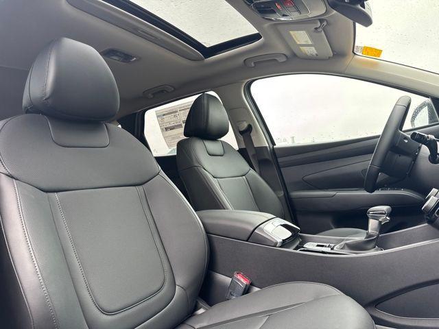 new 2025 Hyundai Tucson car, priced at $33,982