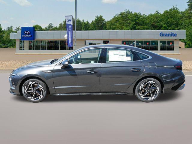 new 2025 Hyundai Sonata car, priced at $30,556