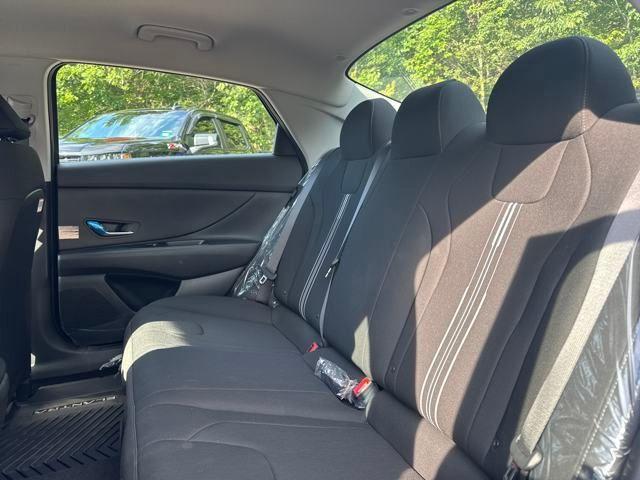 new 2025 Hyundai ELANTRA HEV car, priced at $23,374