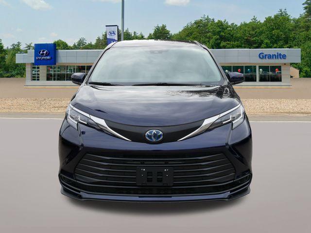 used 2021 Toyota Sienna car, priced at $35,590