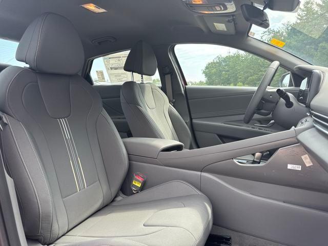new 2025 Hyundai ELANTRA HEV car, priced at $25,450
