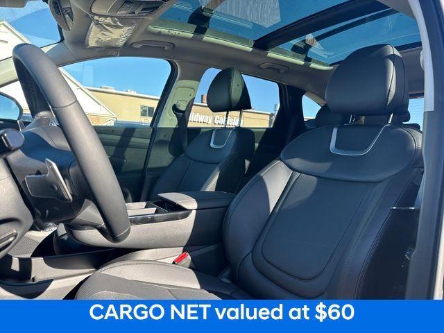 new 2025 Hyundai TUCSON Hybrid car, priced at $38,254