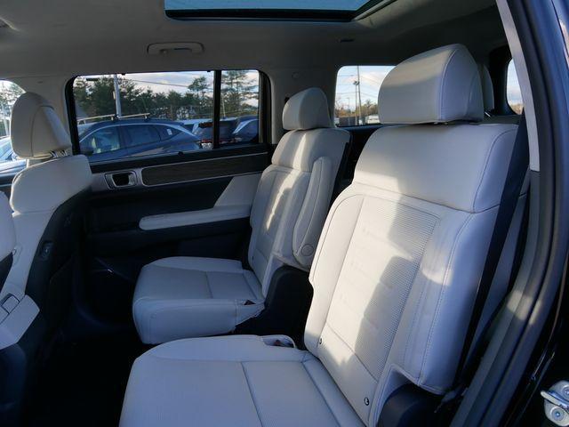 new 2025 Hyundai SANTA FE HEV car, priced at $48,910