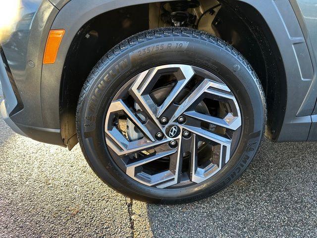 used 2025 Hyundai TUCSON Hybrid car, priced at $34,990