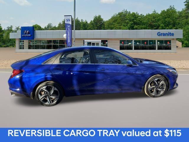 used 2022 Hyundai Elantra car