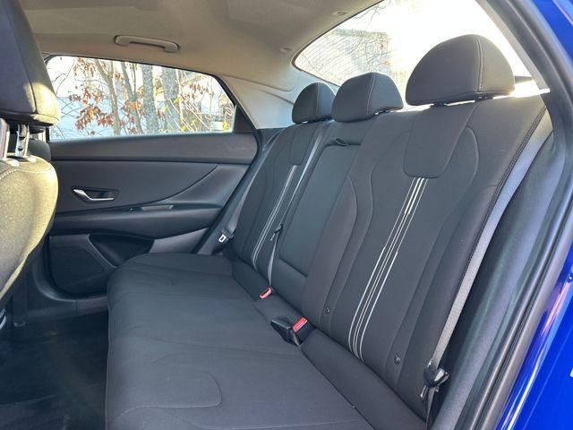 used 2022 Hyundai Elantra car