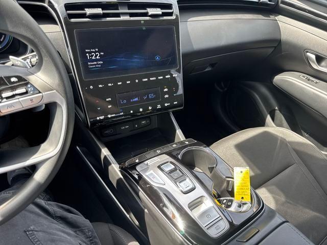 used 2024 Hyundai TUCSON Hybrid car, priced at $29,990