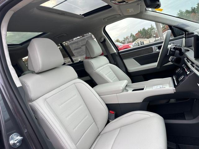 new 2026 Hyundai SANTA FE HEV car, priced at $47,489