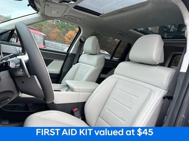 new 2026 Hyundai SANTA FE HEV car, priced at $47,489