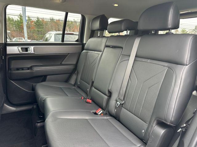 used 2024 Hyundai Santa Fe car, priced at $29,990