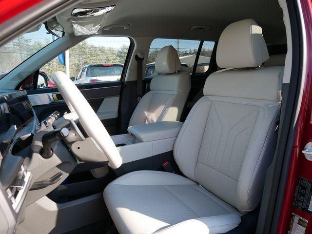 new 2025 Hyundai Santa Fe car, priced at $37,307