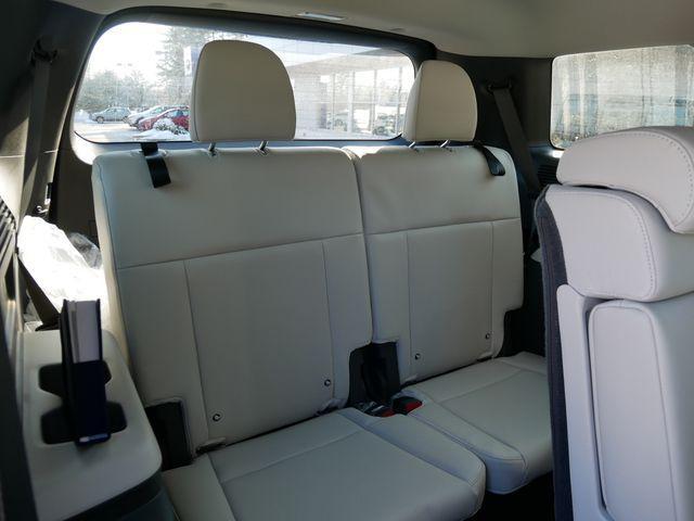 new 2025 Hyundai Santa Fe car, priced at $37,307