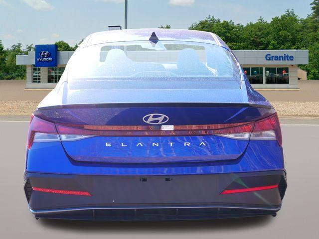 new 2025 Hyundai Elantra car, priced at $24,098