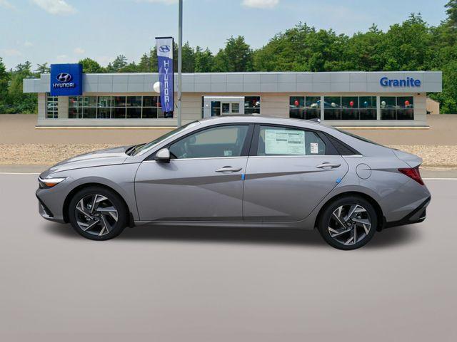 new 2025 Hyundai Elantra car, priced at $27,637