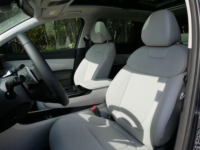 new 2025 Hyundai TUCSON Hybrid car, priced at $36,447