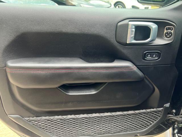used 2021 Jeep Gladiator car, priced at $32,990