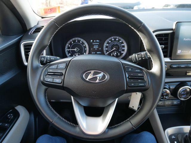 used 2022 Hyundai Venue car