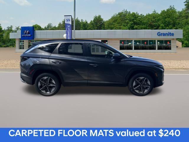 new 2025 Hyundai TUCSON Hybrid car, priced at $33,251