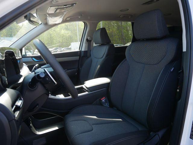 new 2025 Hyundai Palisade car, priced at $40,077