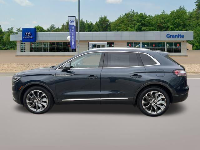 used 2022 Lincoln Nautilus car, priced at $37,990