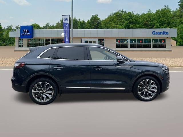 used 2022 Lincoln Nautilus car, priced at $37,990
