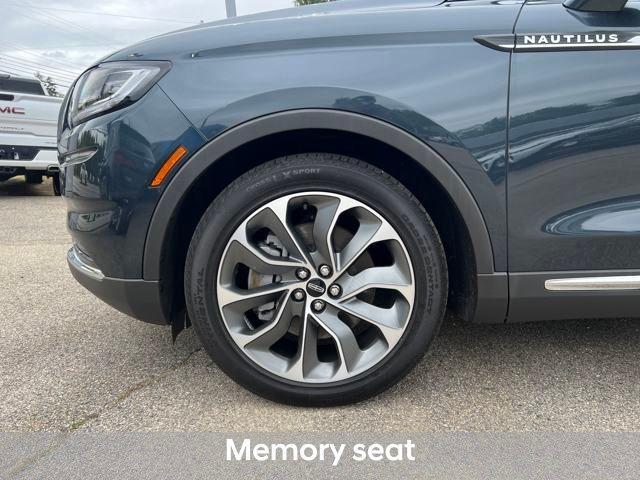 used 2022 Lincoln Nautilus car, priced at $36,990
