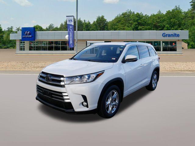 used 2018 Toyota Highlander car, priced at $28,590