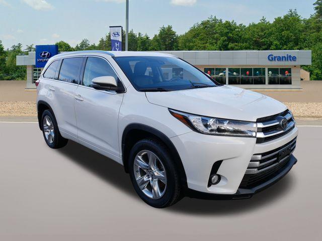 used 2018 Toyota Highlander car, priced at $28,590