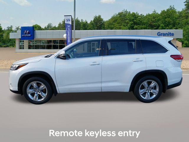 used 2018 Toyota Highlander car, priced at $25,690