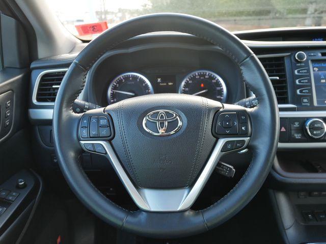 used 2018 Toyota Highlander car, priced at $28,590