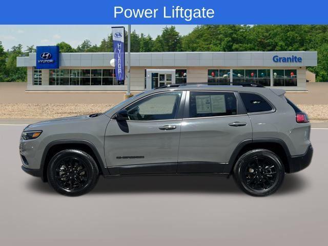 used 2023 Jeep Cherokee car, priced at $21,990