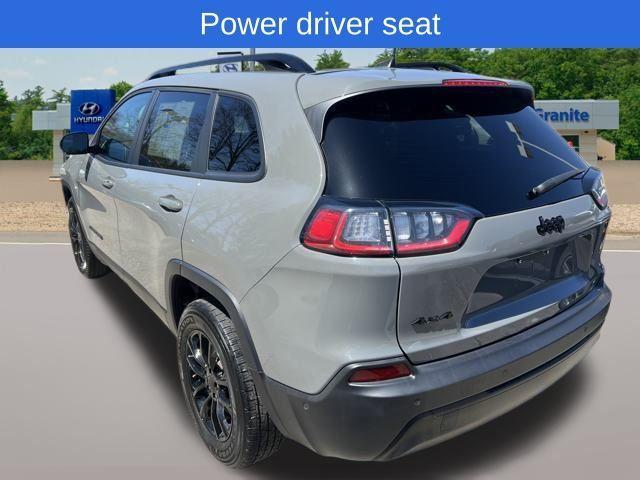 used 2023 Jeep Cherokee car, priced at $21,990